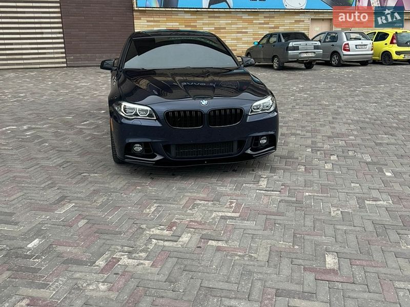 Фото BMW 5 Series з оголошення AUTO.RIA