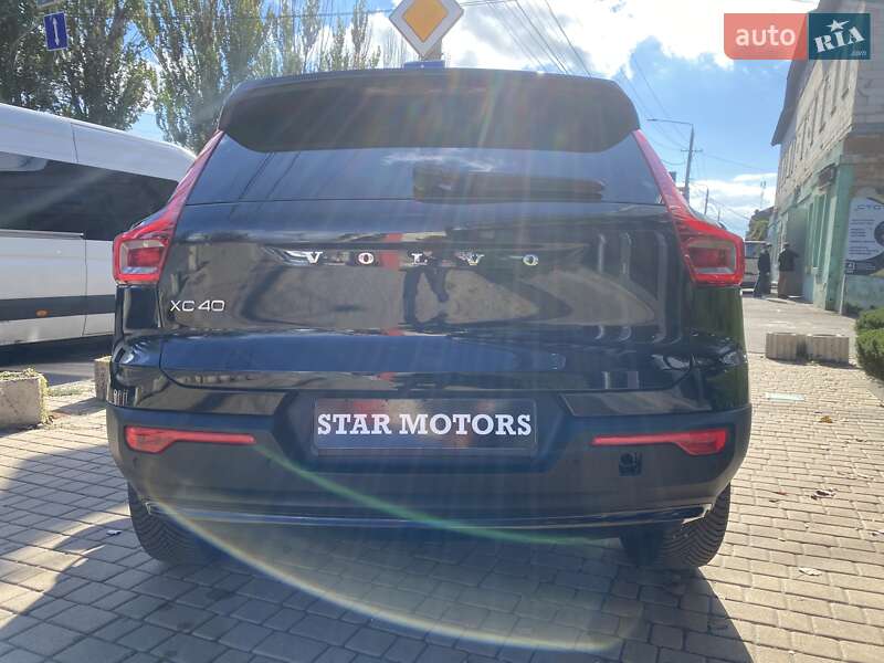 Фото Volvo XC40 з оголошення AUTO.RIA