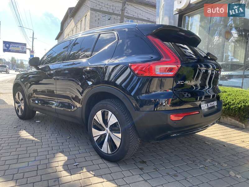 Фото Volvo XC40 з оголошення AUTO.RIA