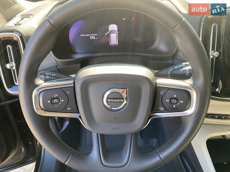 Фото Volvo XC40 з оголошення AUTO.RIA