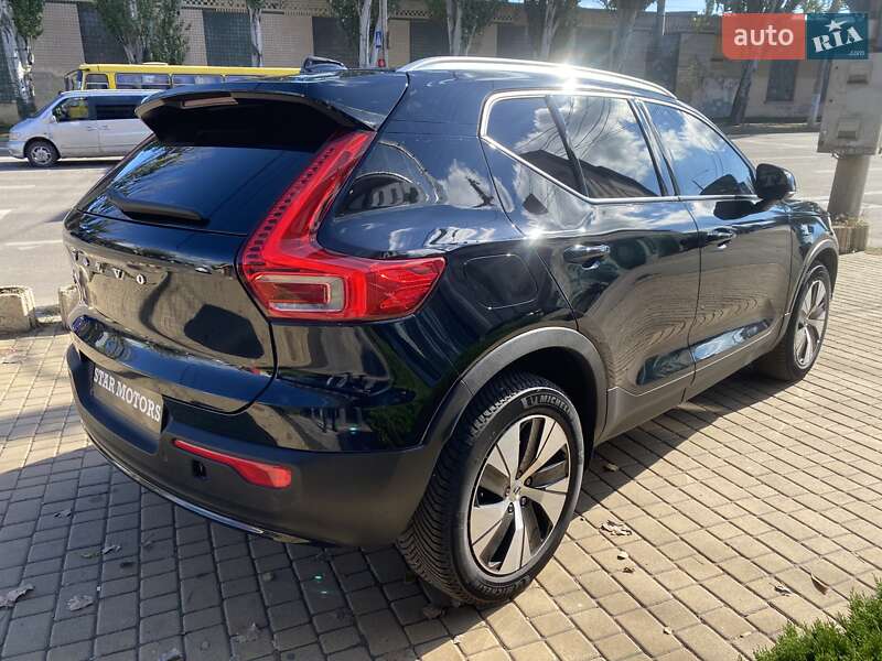 Фото Volvo XC40 з оголошення AUTO.RIA