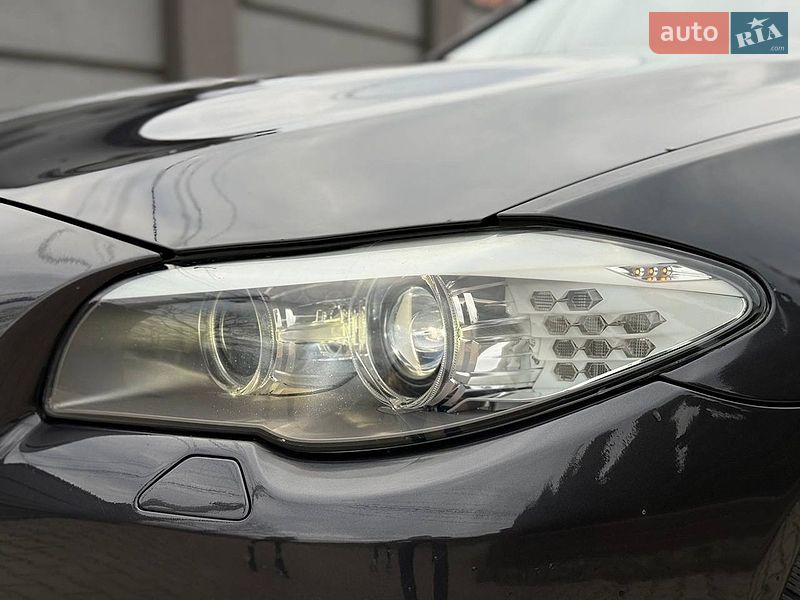 Фото BMW 5 Series з оголошення AUTO.RIA