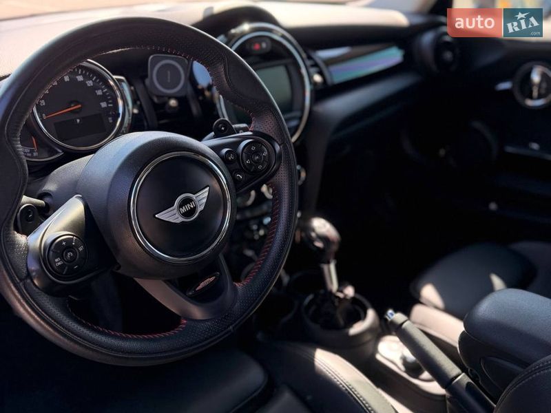 Фото MINI Cooper з оголошення AUTO.RIA