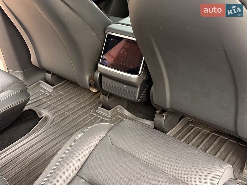 Фото Tesla Model X з оголошення AUTO.RIA