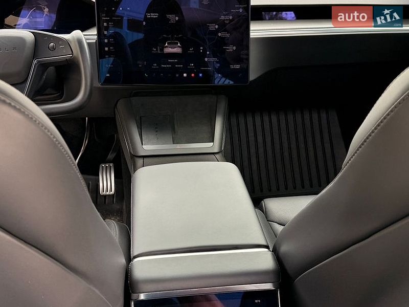 Фото Tesla Model X з оголошення AUTO.RIA