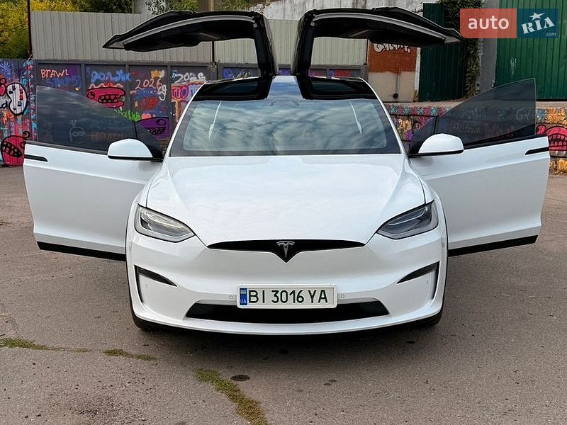 Фото Tesla Model X з оголошення AUTO.RIA