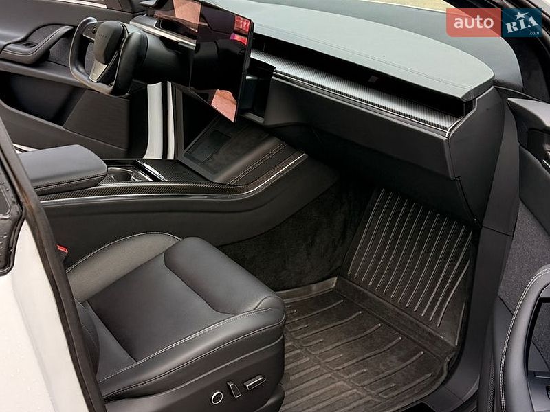 Фото Tesla Model X з оголошення AUTO.RIA
