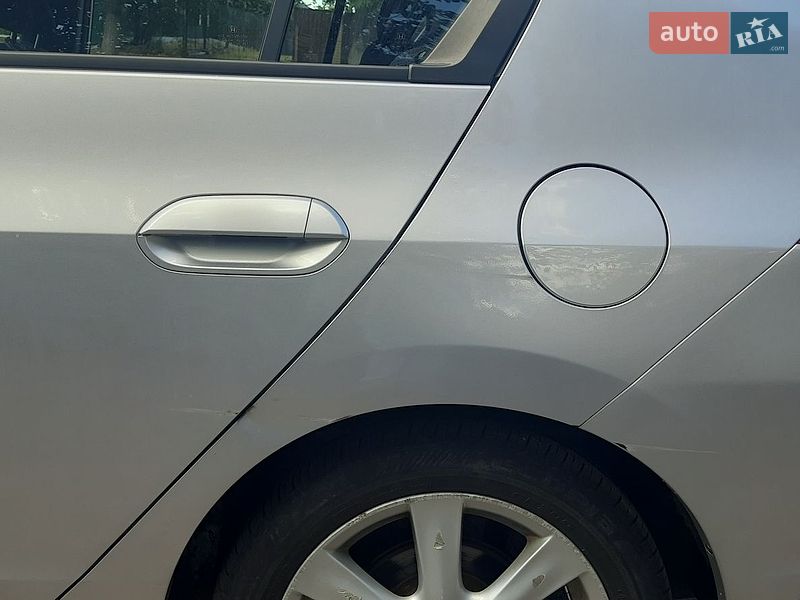 Фото Honda Insight з оголошення AUTO.RIA