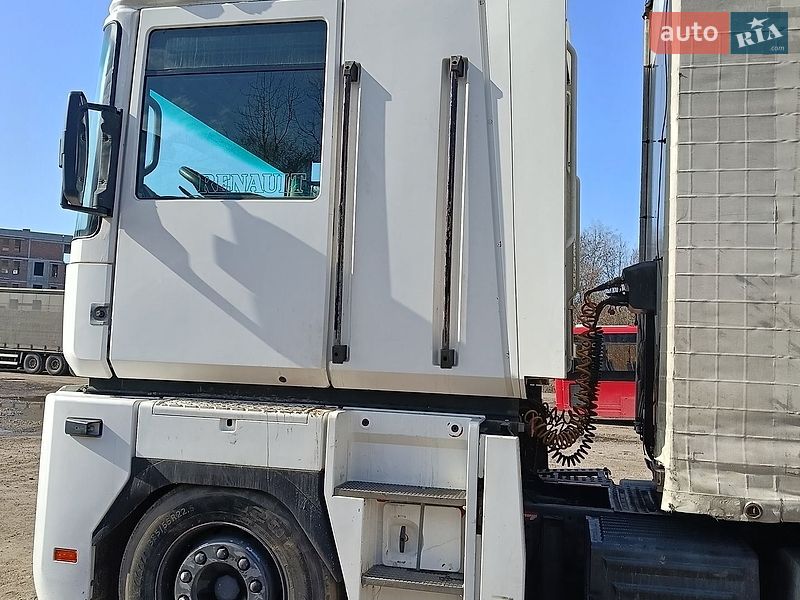 Фото Renault Magnum з оголошення AUTO.RIA