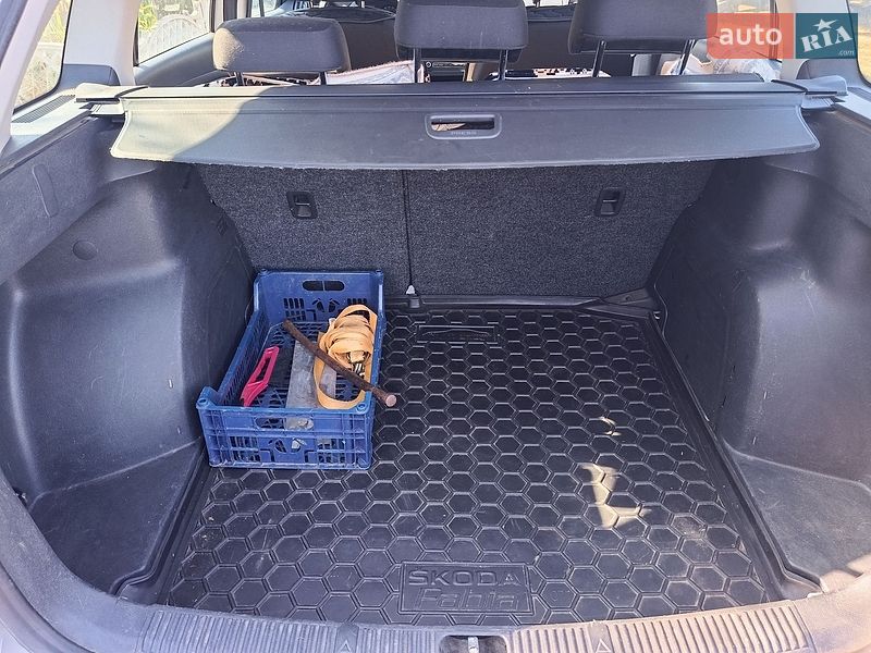 Фото Skoda Fabia з оголошення AUTO.RIA