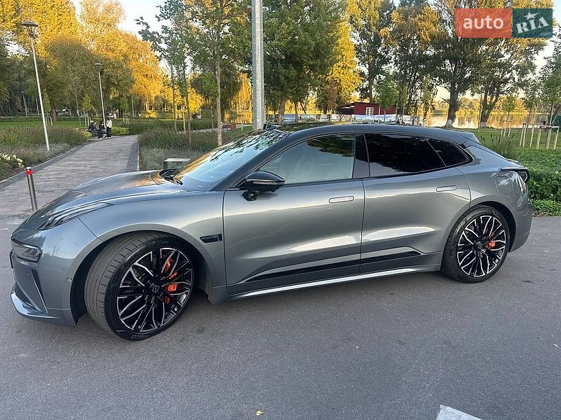 Фото Zeekr 001 з оголошення AUTO.RIA