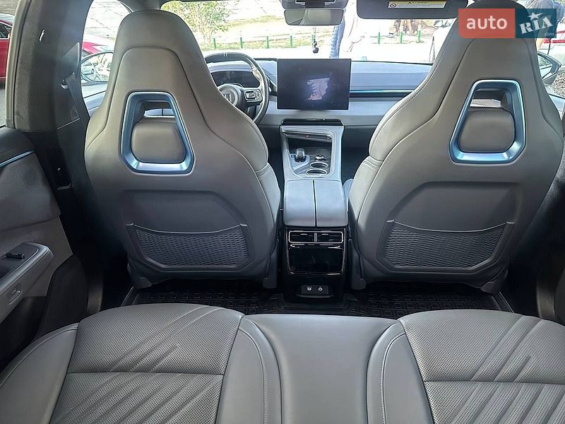Фото Zeekr 001 з оголошення AUTO.RIA