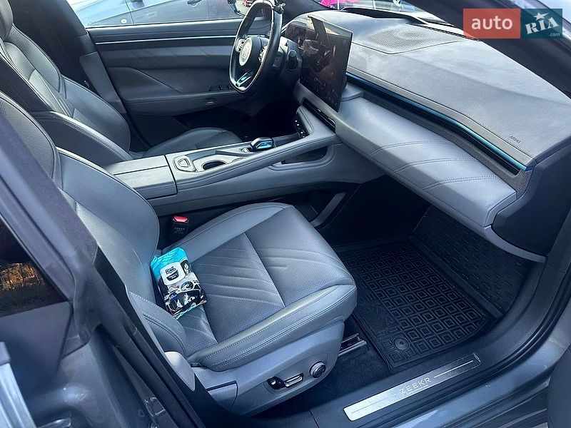 Фото Zeekr 001 з оголошення AUTO.RIA
