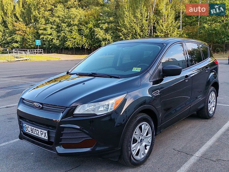 Фото Ford Escape з оголошення AUTO.RIA