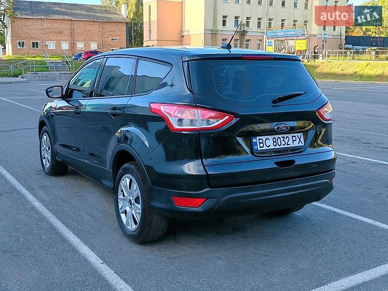 Фото Ford Escape з оголошення AUTO.RIA