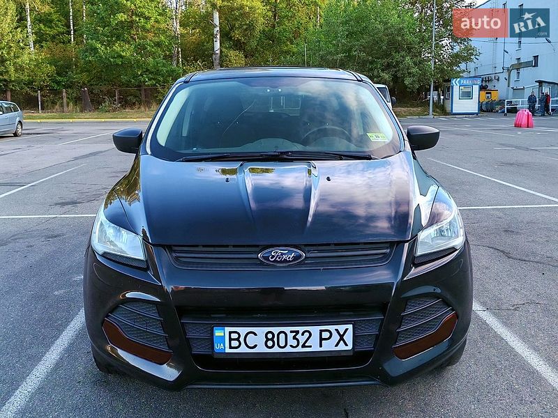 Фото Ford Escape з оголошення AUTO.RIA