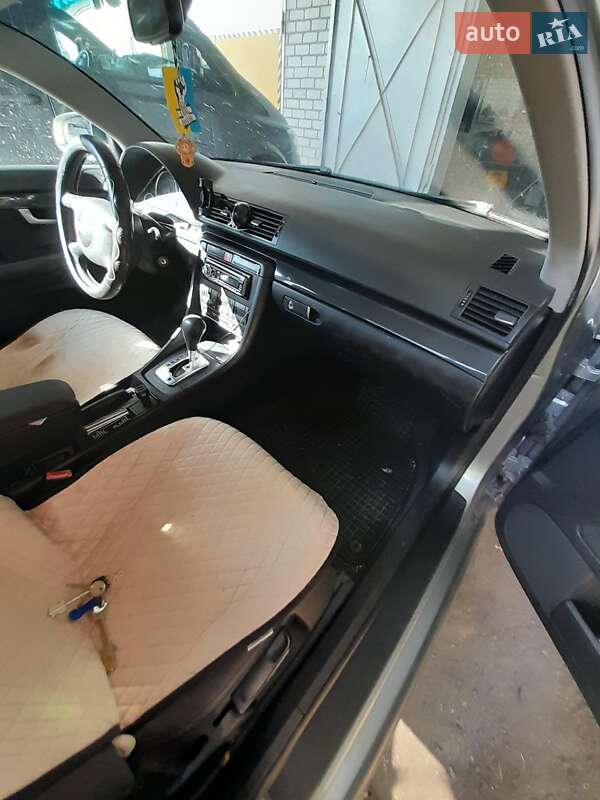 Фото Audi A4 з оголошення AUTO.RIA