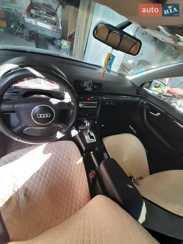 Фото Audi A4 з оголошення AUTO.RIA