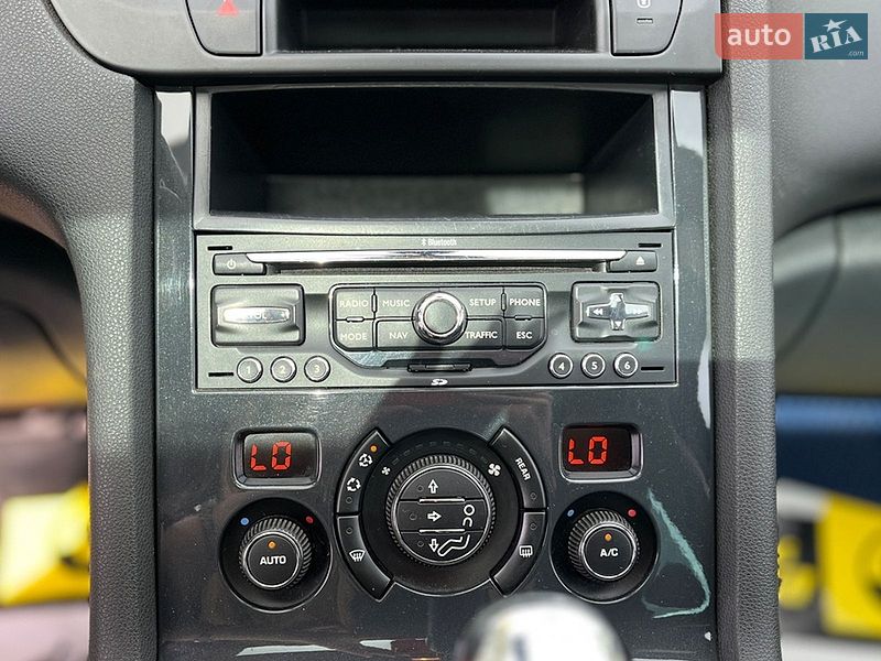 Фото Peugeot 5008 з оголошення AUTO.RIA