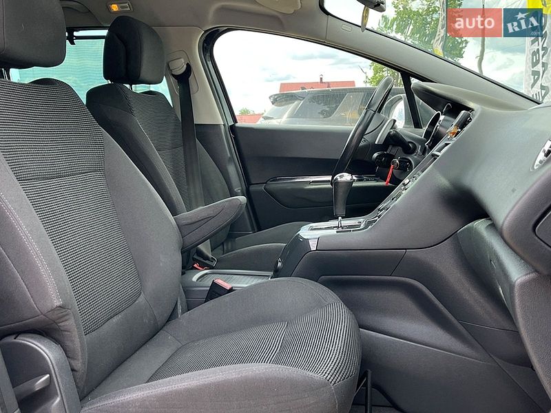 Фото Peugeot 5008 з оголошення AUTO.RIA