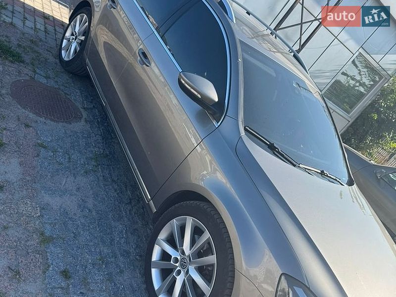 Фото Volkswagen Passat з оголошення AUTO.RIA