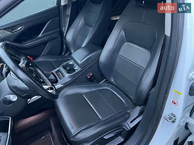 Фото Jaguar I-Pace з оголошення AUTO.RIA