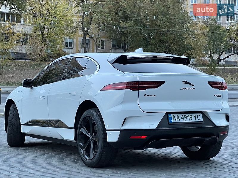 Фото Jaguar I-Pace з оголошення AUTO.RIA