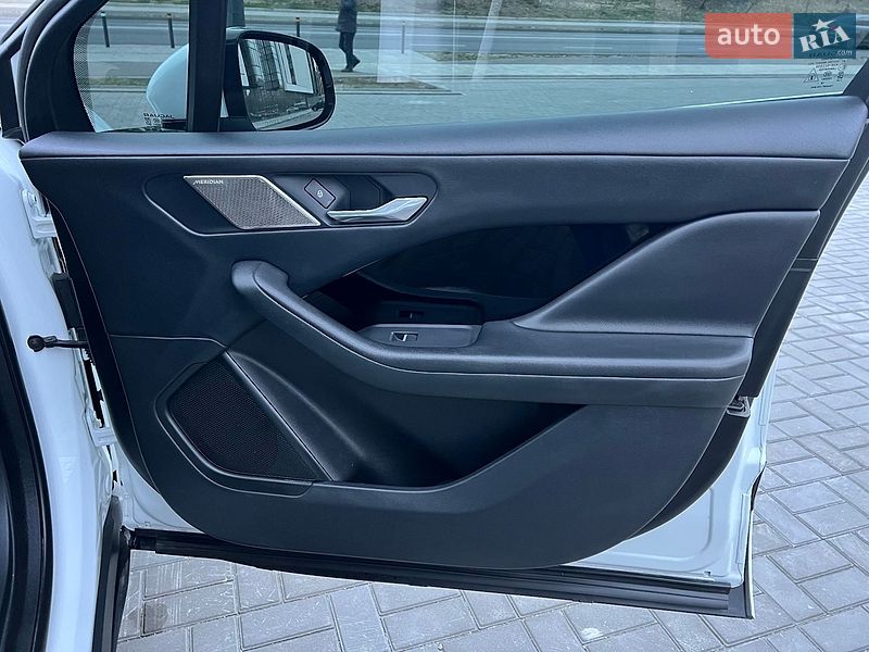 Фото Jaguar I-Pace з оголошення AUTO.RIA
