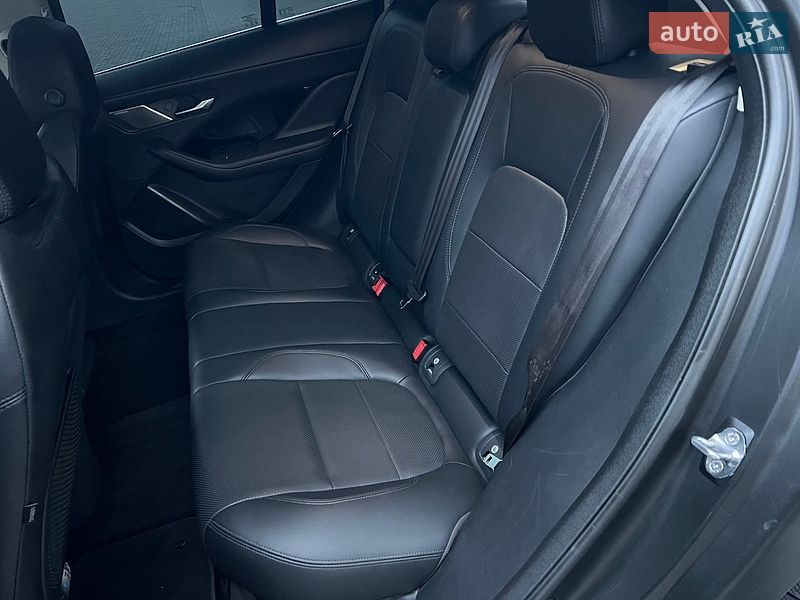 Фото Jaguar I-Pace з оголошення AUTO.RIA