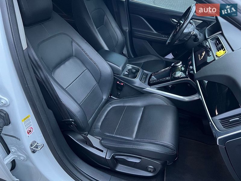 Фото Jaguar I-Pace з оголошення AUTO.RIA