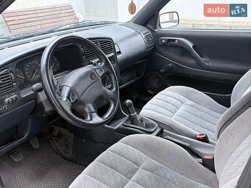 Фото Volkswagen Passat з оголошення AUTO.RIA