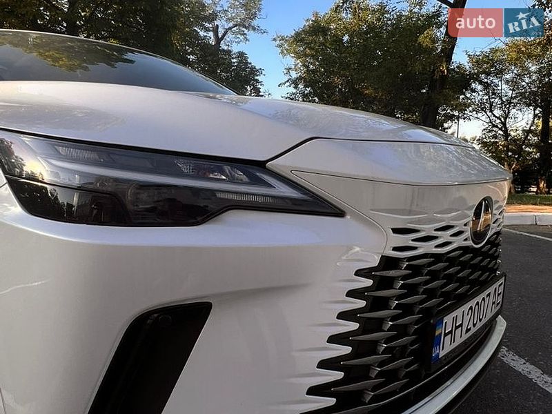 Фото Lexus RX з оголошення AUTO.RIA
