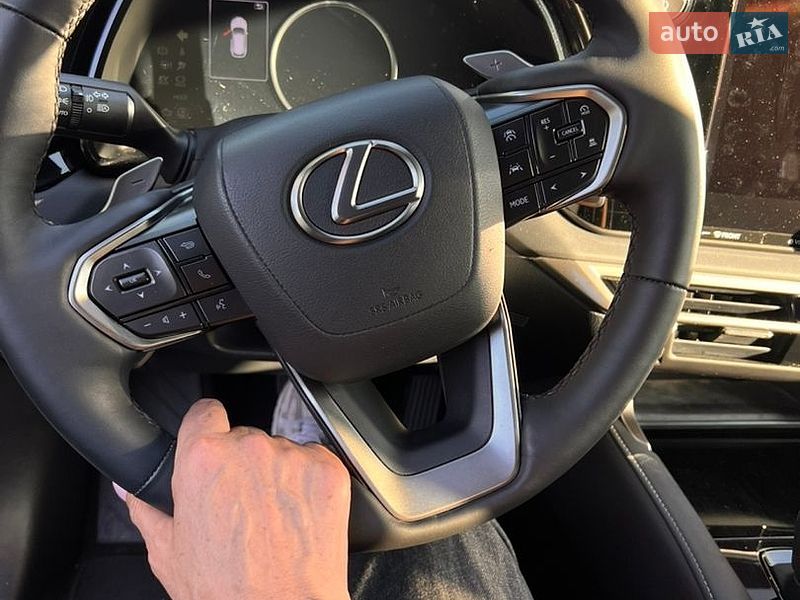 Фото Lexus RX з оголошення AUTO.RIA