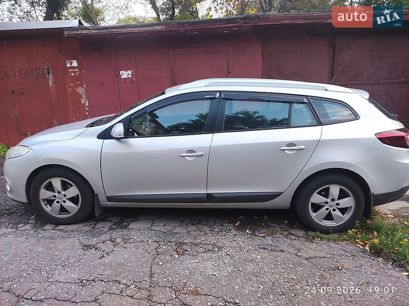 Фото Renault Megane з оголошення AUTO.RIA