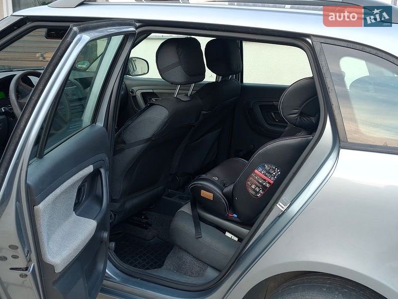 Фото Skoda Fabia з оголошення AUTO.RIA