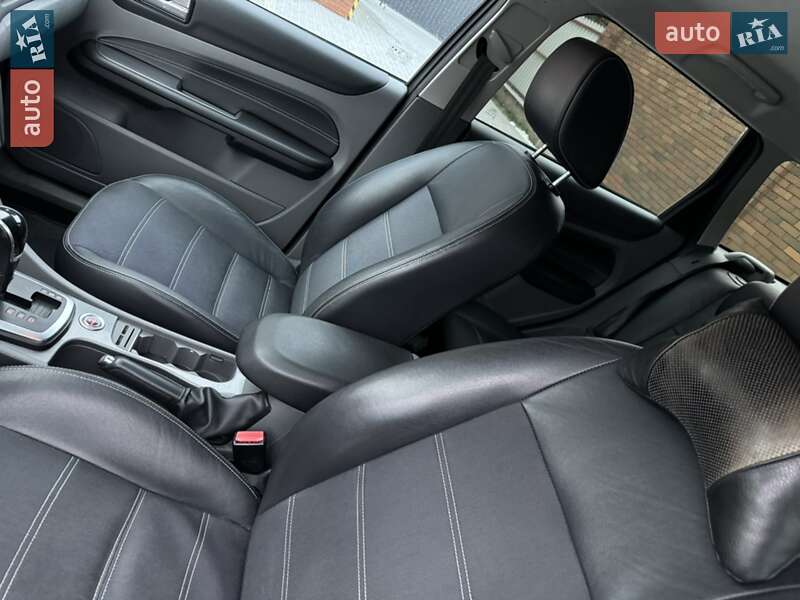 Фото Ford Focus з оголошення AUTO.RIA