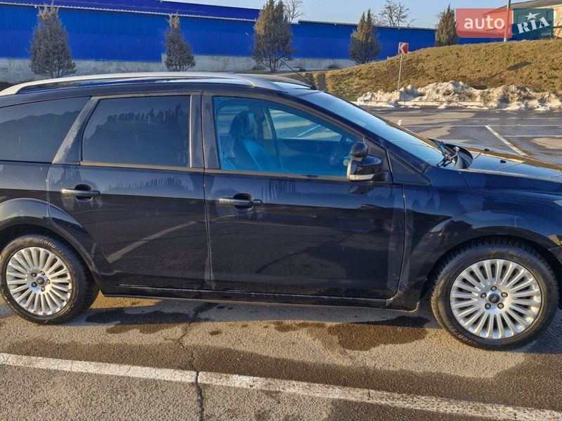 Фото Ford Focus з оголошення AUTO.RIA
