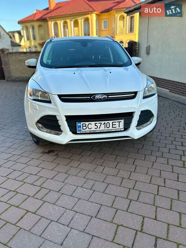 Фото Ford Kuga з оголошення AUTO.RIA