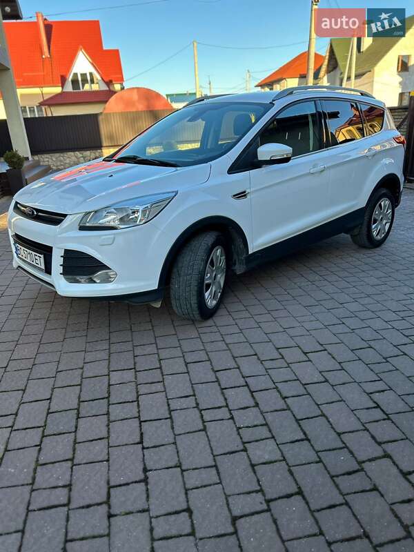Фото Ford Kuga з оголошення AUTO.RIA