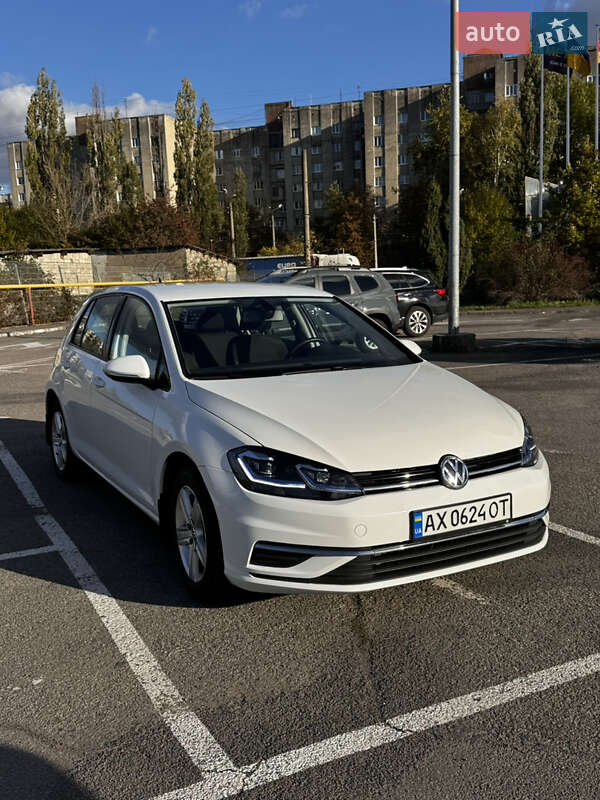 Фото Volkswagen Golf з оголошення AUTO.RIA