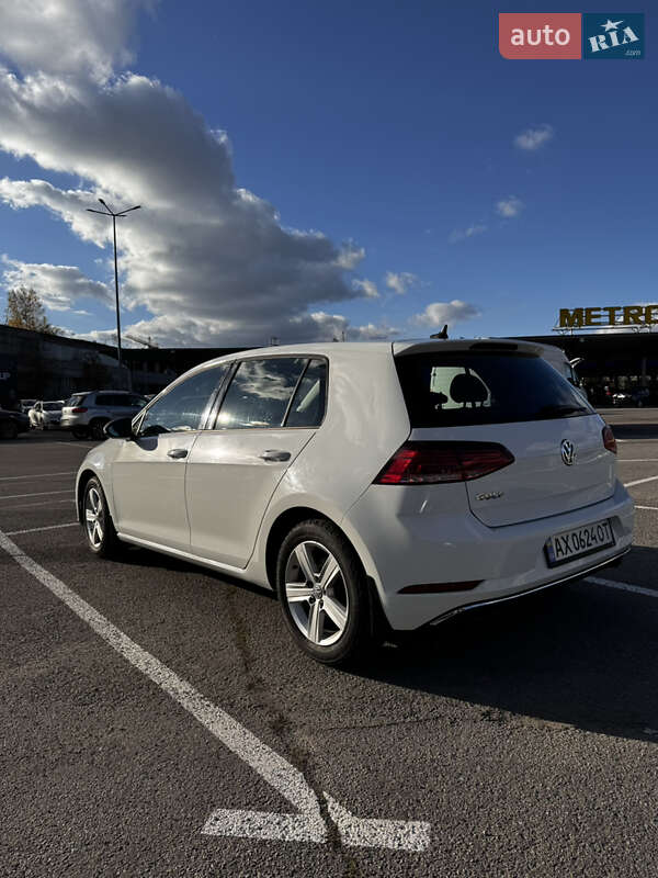 Фото Volkswagen Golf з оголошення AUTO.RIA