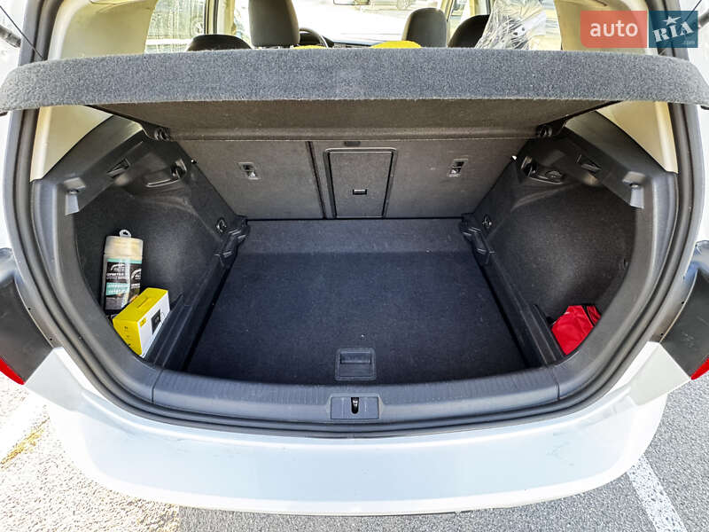Фото Volkswagen Golf з оголошення AUTO.RIA