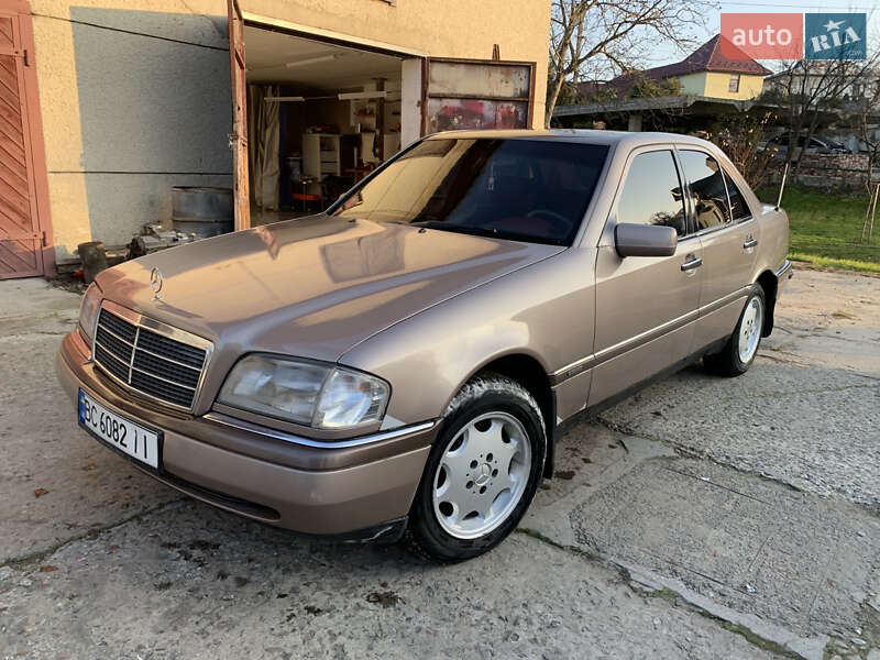 Фото Mercedes-Benz C-Class з оголошення AUTO.RIA