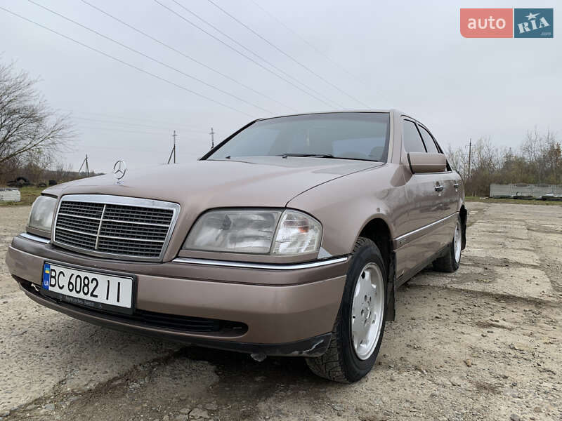 Фото Mercedes-Benz C-Class з оголошення AUTO.RIA