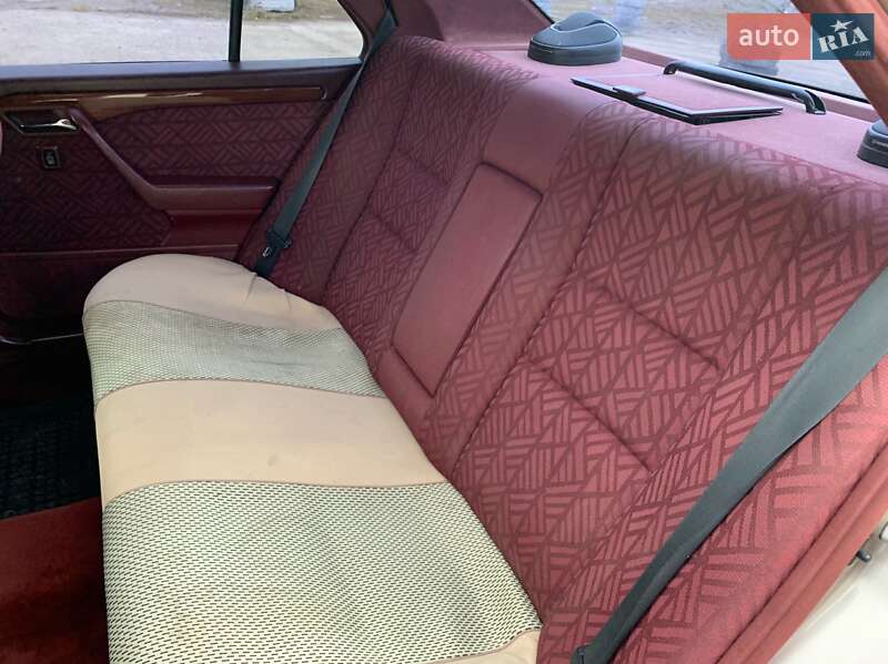 Фото Mercedes-Benz C-Class з оголошення AUTO.RIA