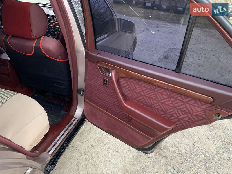 Фото Mercedes-Benz C-Class з оголошення AUTO.RIA