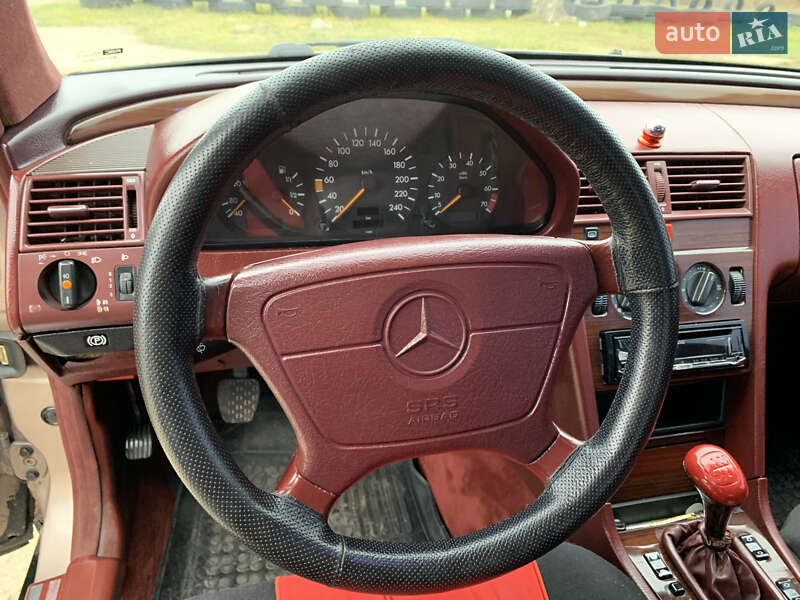 Фото Mercedes-Benz C-Class з оголошення AUTO.RIA