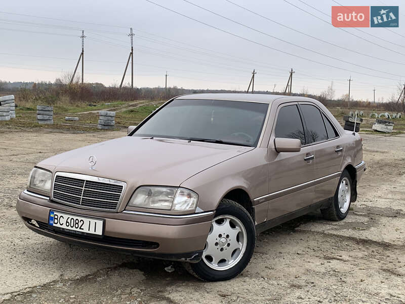 Фото Mercedes-Benz C-Class з оголошення AUTO.RIA