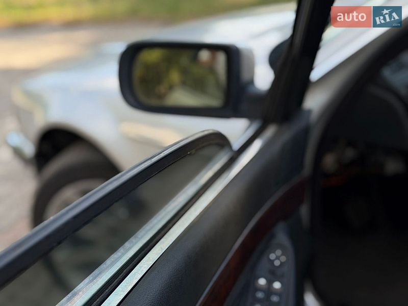 Фото BMW 7 Series з оголошення AUTO.RIA
