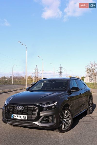 Фото Audi Q8 з оголошення AUTO.RIA